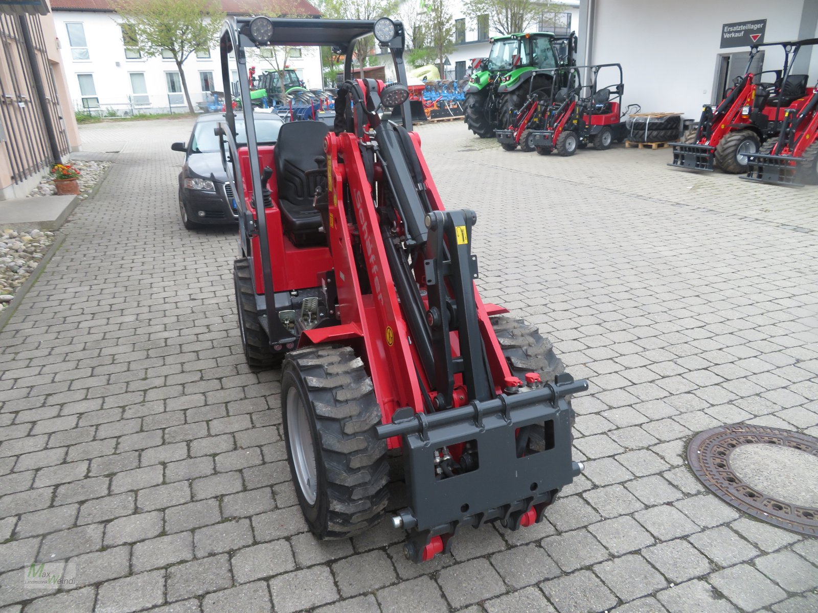 Kompaktlader des Typs Schäffer 2028 SLT, Neumaschine in Markt Schwaben (Bild 1)