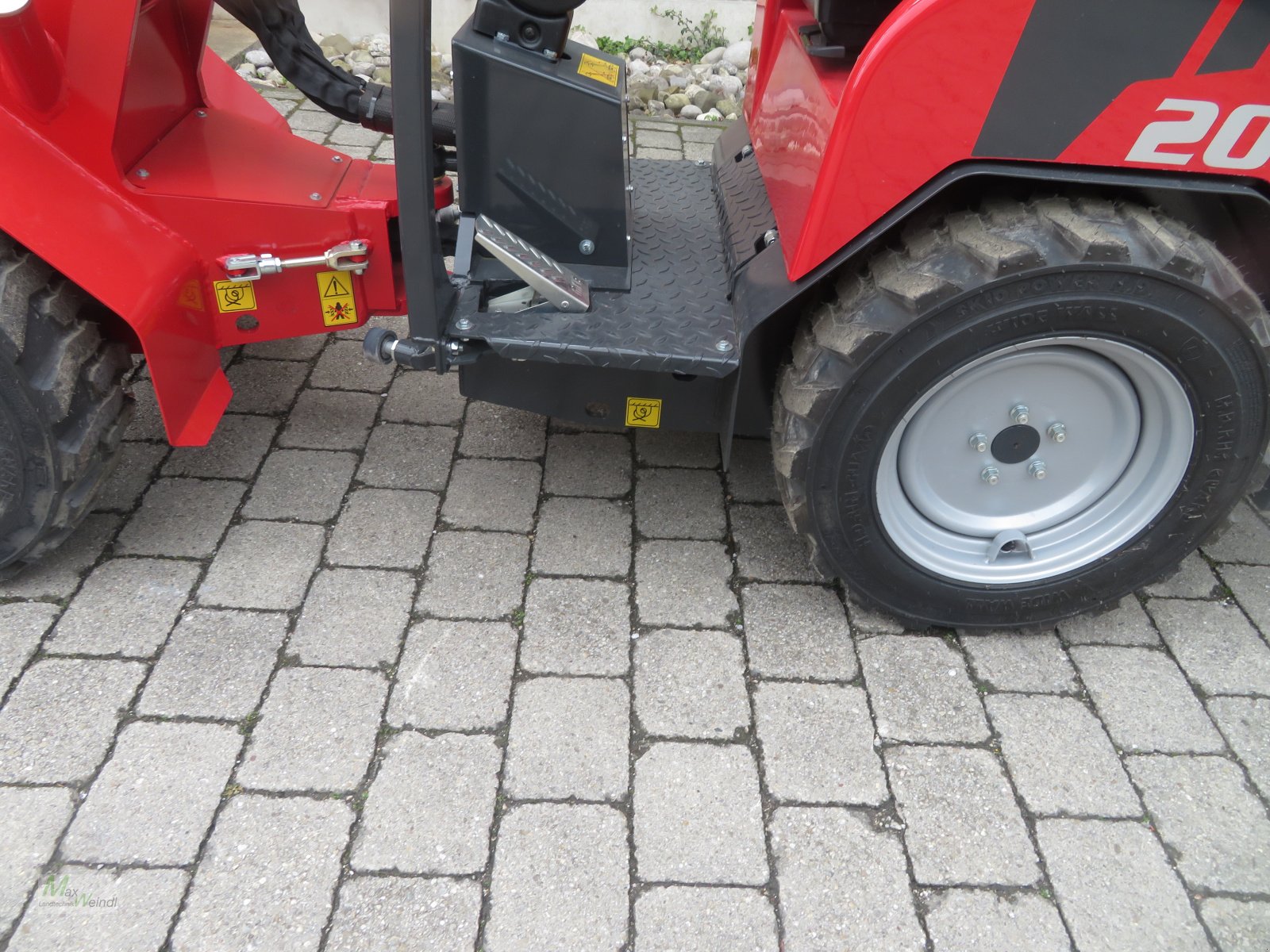 Kompaktlader des Typs Schäffer 2028 SLT, Neumaschine in Markt Schwaben (Bild 6)