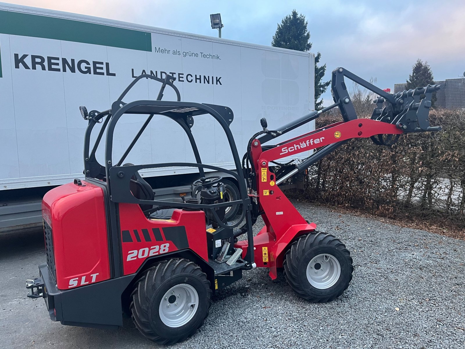 Kompaktlader del tipo Schäffer 2028 SLT, Neumaschine en Sundern-Stockum (Imagen 1)