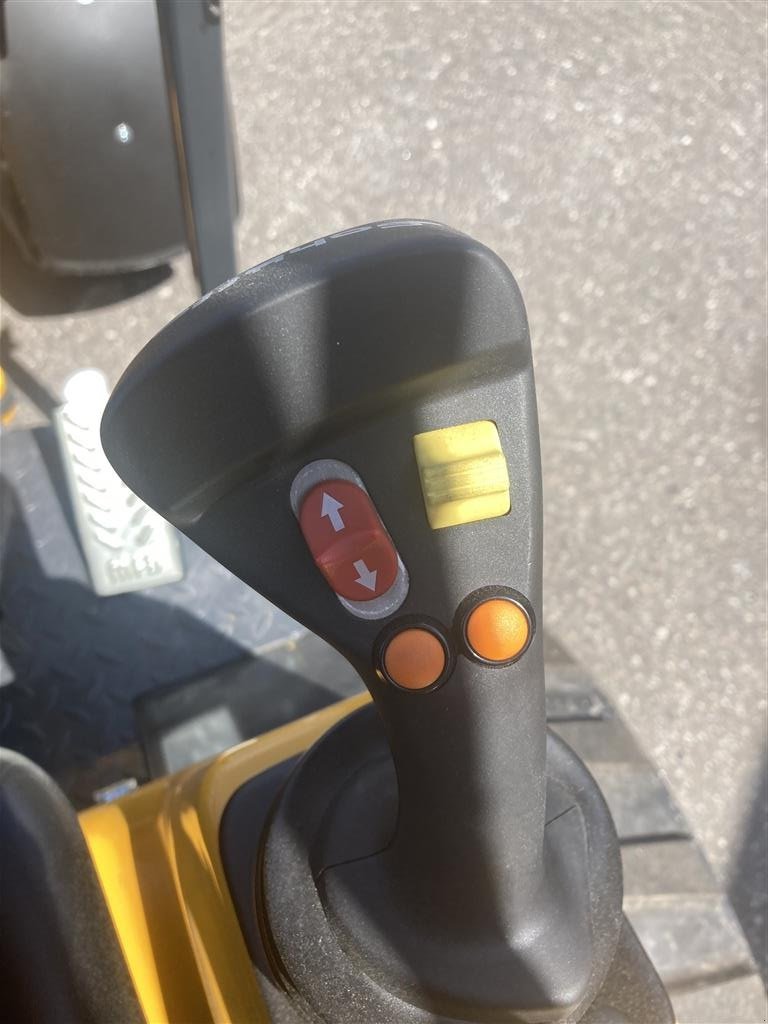 Kompaktlader of the type Schäffer 2430 NORDIC HD, Gebrauchtmaschine in Roskilde (Picture 9)