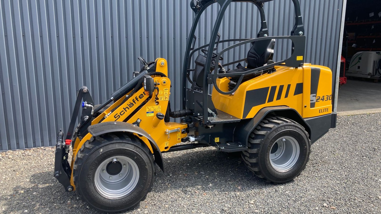 Kompaktlader tipa Schäffer 2430S Elite, Gebrauchtmaschine u Glamsbjerg (Slika 1)