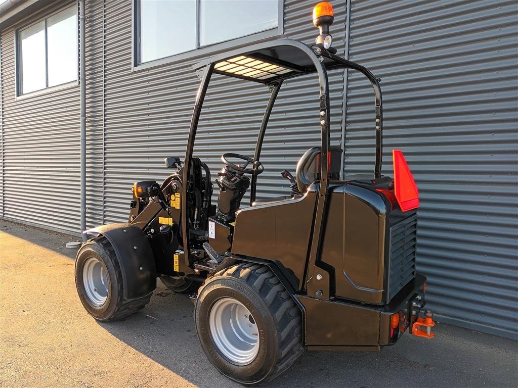 Kompaktlader of the type Schäffer 2434, Gebrauchtmaschine in Fårevejle (Picture 5)