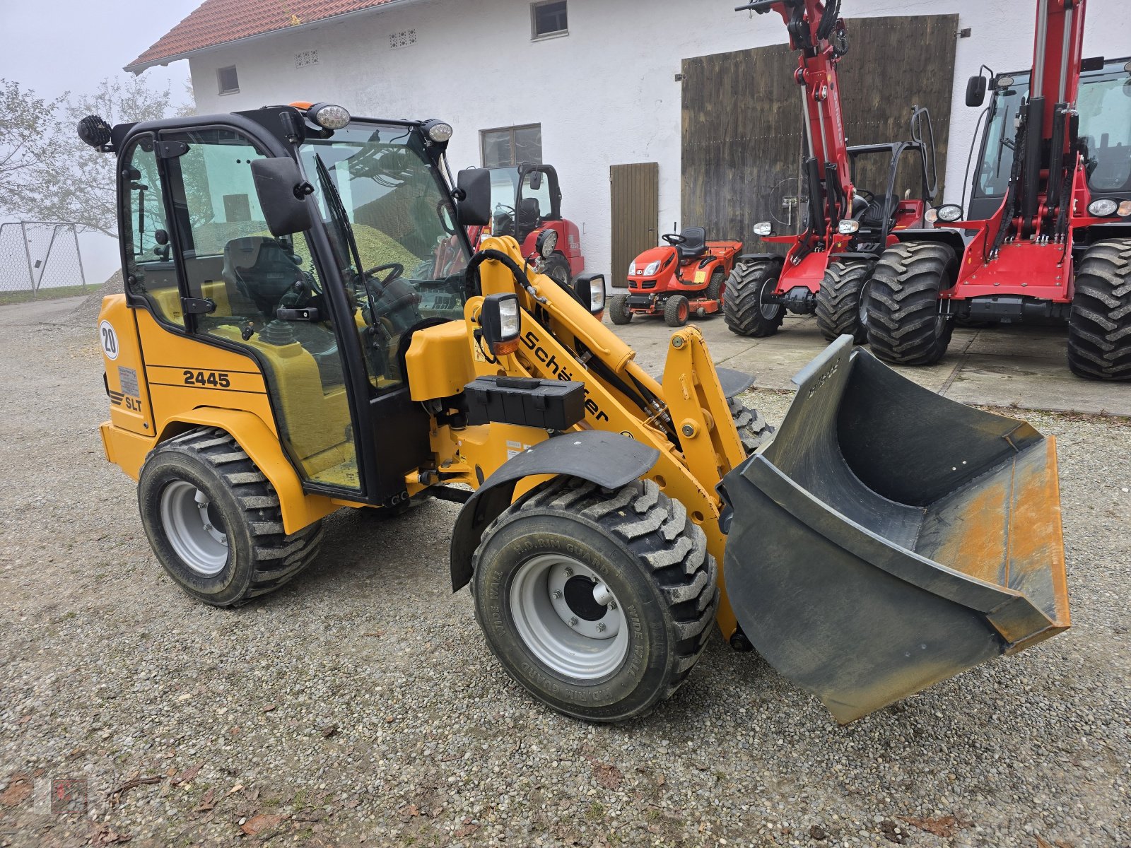 Kompaktlader des Typs Schäffer 2445 SLT, Gebrauchtmaschine in Gerolsbach (Bild 2)