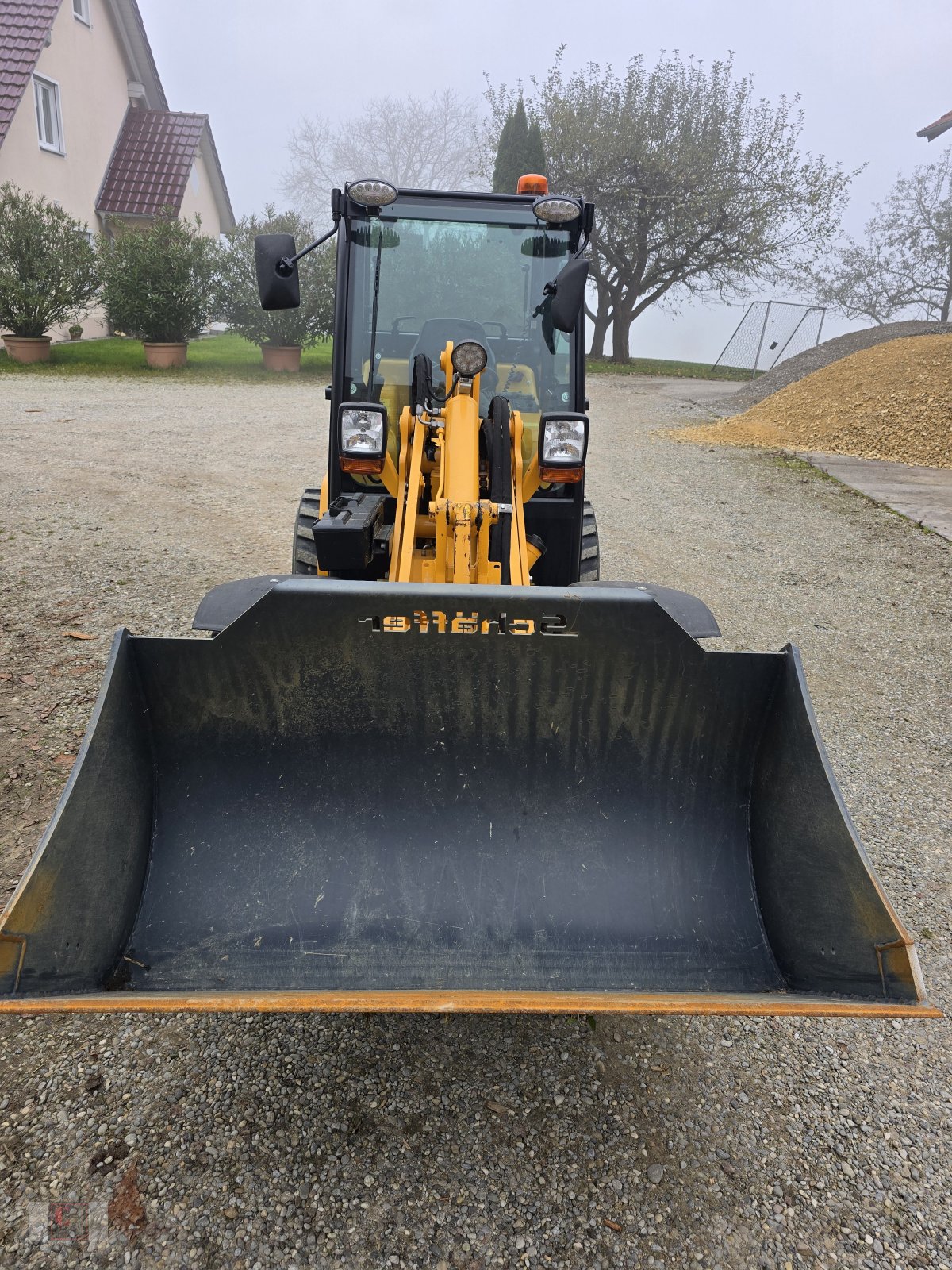 Kompaktlader des Typs Schäffer 2445 SLT, Gebrauchtmaschine in Gerolsbach (Bild 3)