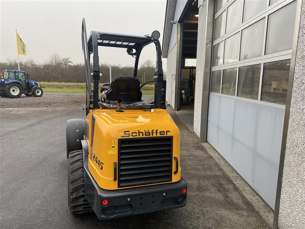Kompaktlader des Typs Schäffer 2445S PÅ LAGER TIL OMGÅENDE LEVERING, Gebrauchtmaschine in Holstebro (Bild 4)