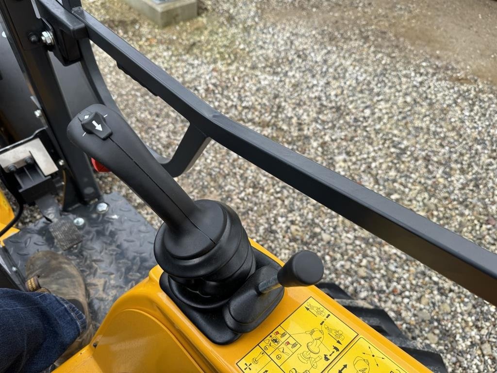 Kompaktlader of the type Schäffer 2445S Special Edition, Gebrauchtmaschine in Hadsten (Picture 16)