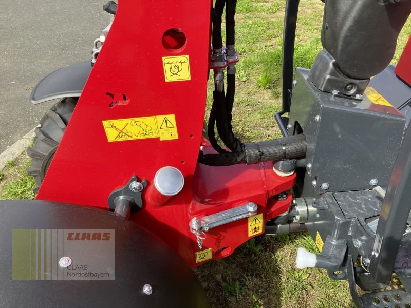 Kompaktlader of the type Schäffer 2630 HOFLADER 20 KM/H, Neumaschine in Altenstadt a.d. Waldnaab (Picture 9)