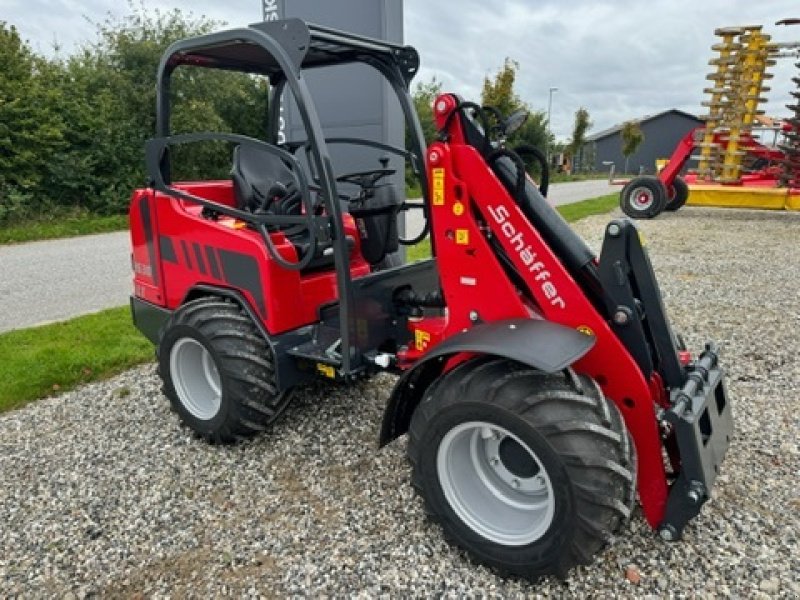 Kompaktlader of the type Schäffer 2630 slt Leasing kr 3.185,-, Gebrauchtmaschine in Hadsten (Picture 8)