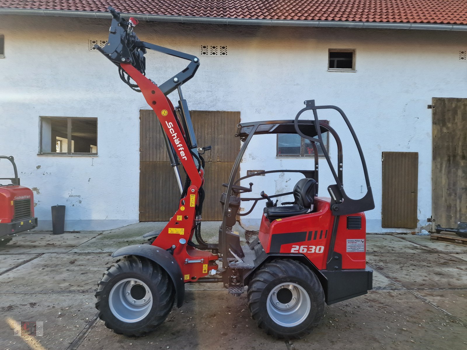 Kompaktlader of the type Schäffer 2630, Neumaschine in Gerolsbach (Picture 2)