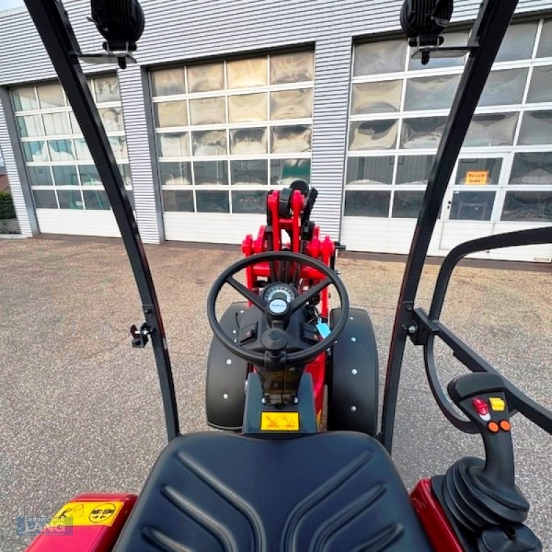 Kompaktlader za tip Schäffer 2630, Neumaschine u Rottenburg (Slika 8)