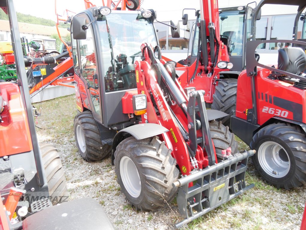 Kompaktlader of the type Schäffer 2630, Neumaschine in Eberfing (Picture 1)