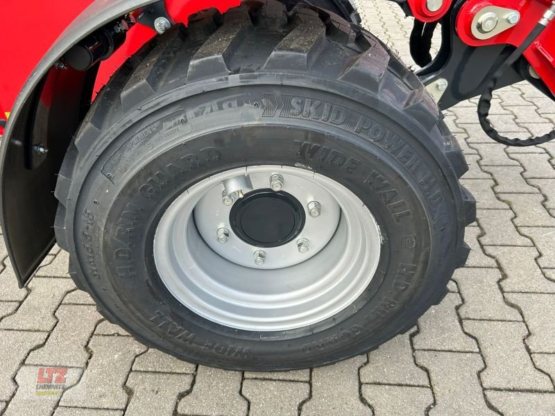 Kompaktlader of the type Schäffer 2630T SLT HOFLADER, Neumaschine in Hartmannsdorf (Picture 10)