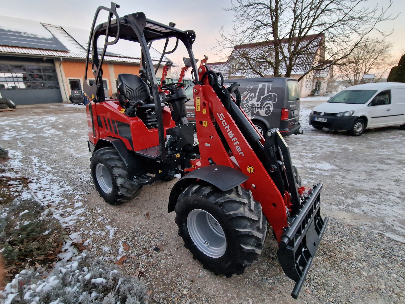 Kompaktlader of the type Schäffer 3630, Neumaschine in Gerolsbach (Picture 1)