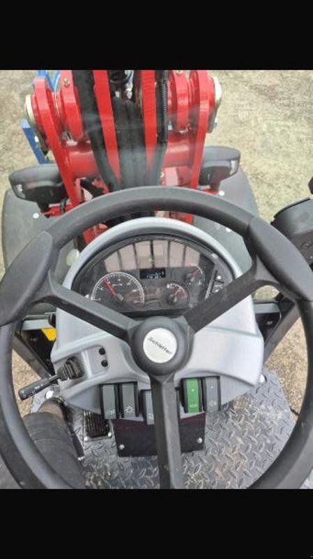 Kompaktlader of the type Schäffer 3650, Neumaschine in Bubendorf (Picture 4)