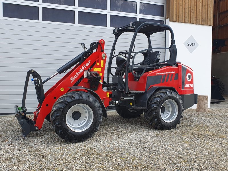 Kompaktlader des Typs Schäffer 4670, Gebrauchtmaschine in Oberornau