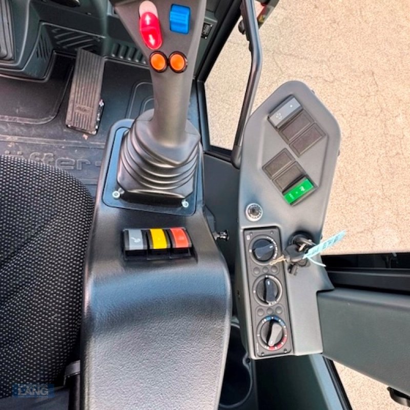 Kompaktlader typu Schäffer 6680T, Neumaschine v Rottenburg (Obrázek 10)