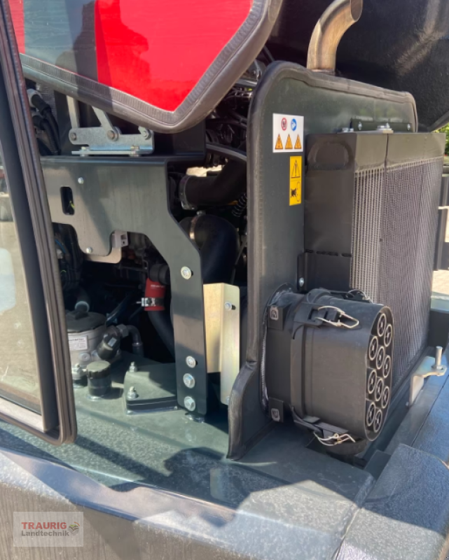 Kompaktlader of the type Schäffer 6680T, Neumaschine in Mainburg/Wambach (Picture 5)