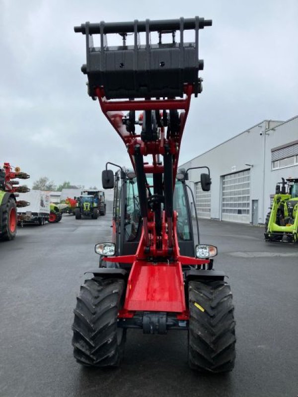 Kompaktlader des Typs Schäffer HOFLADER SCHÄFFER 4670 Z-2, Gebrauchtmaschine in Lommatzsch (Bild 2)