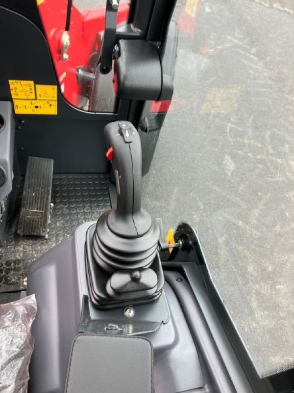 Kompaktlader des Typs Schäffer HOFLADER SCHÄFFER 4670 Z-2, Gebrauchtmaschine in Lommatzsch (Bild 10)