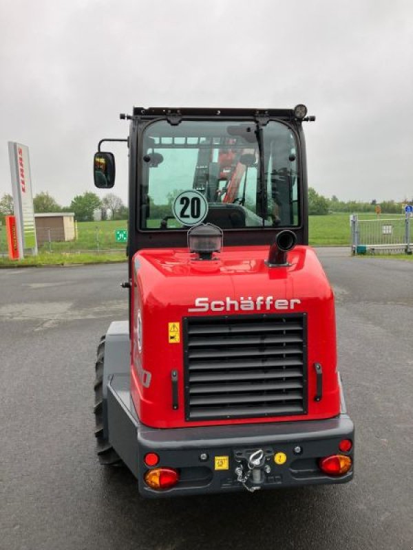 Kompaktlader des Typs Schäffer HOFLADER SCHÄFFER 4670 Z-2, Gebrauchtmaschine in Lommatzsch (Bild 4)