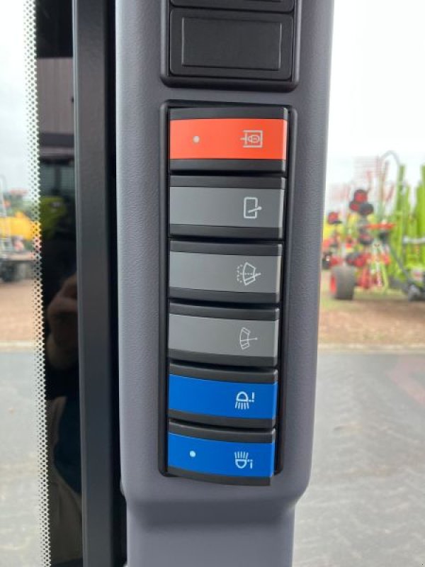 Kompaktlader des Typs Schäffer HOFLADER SCHÄFFER 4670 Z-2, Gebrauchtmaschine in Lommatzsch (Bild 11)