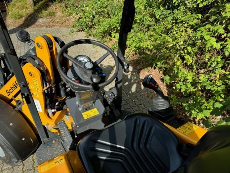 Kompaktlader типа Schäffer Schäffer 24e, Gebrauchtmaschine в Herning (Фотография 2)