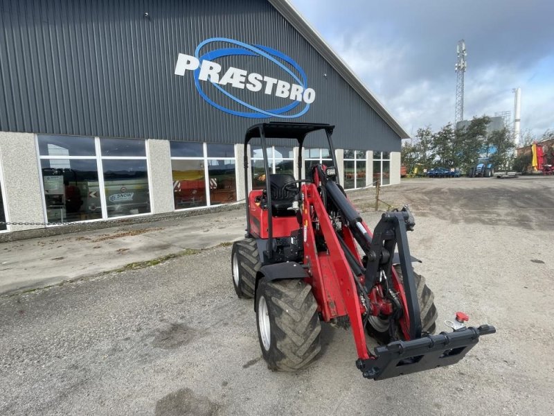 Kompaktlader of the type Schäffer Schaffer 2630 med centralsmørring, Gebrauchtmaschine in Dronninglund (Picture 1)