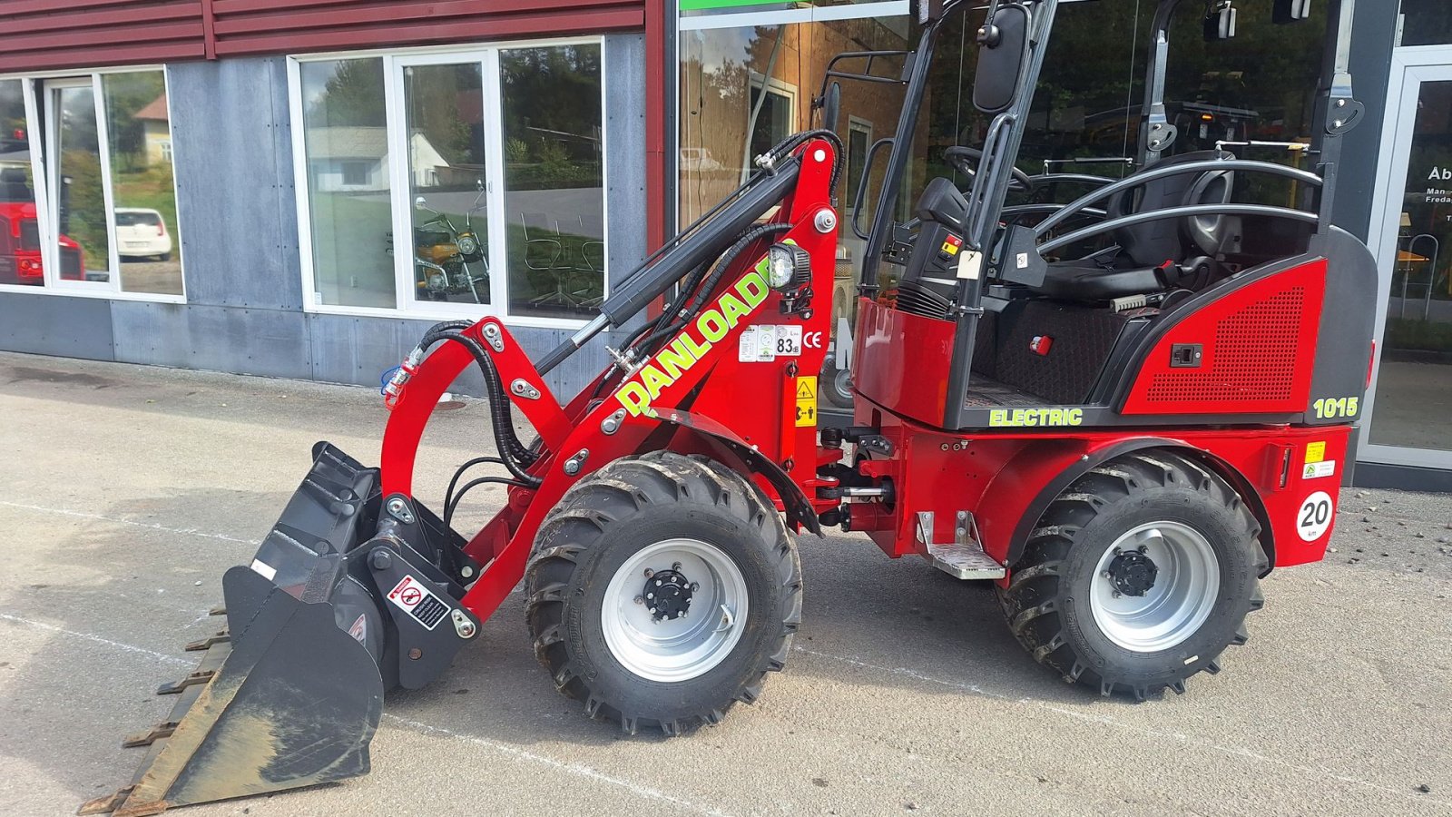Kompaktlader of the type Sonstige 1015 ELEKTRIC  ELEKTRIC, Gebrauchtmaschine in Rødekro (Picture 1)