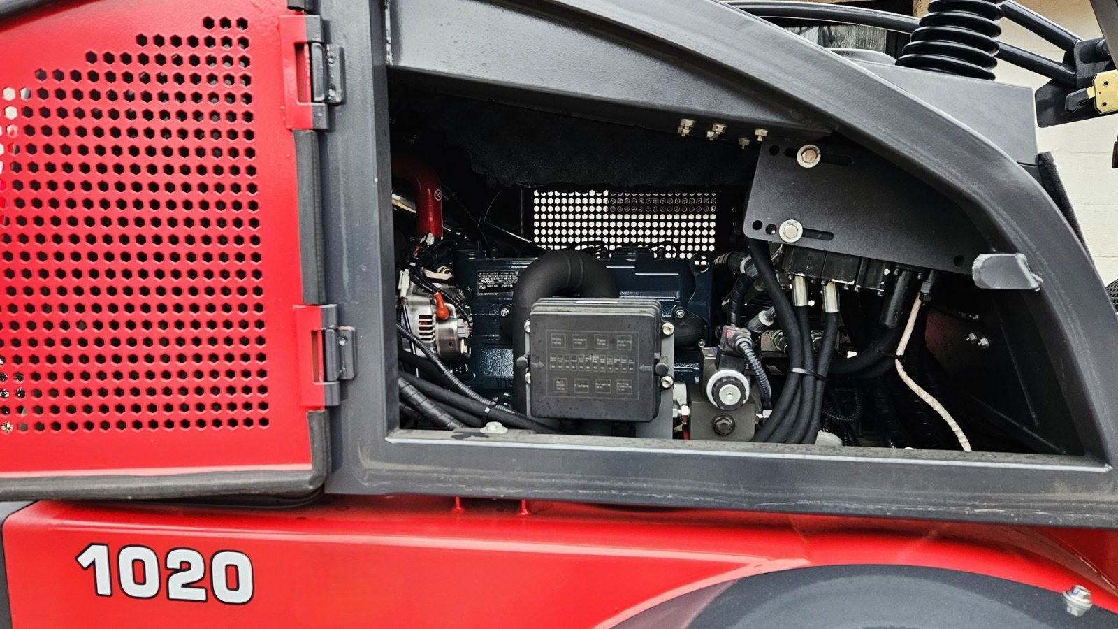 Kompaktlader of the type Sonstige 1020 D / Kubota motor / høj løfteevne / fabriksny, Gebrauchtmaschine in Arden (Picture 22)