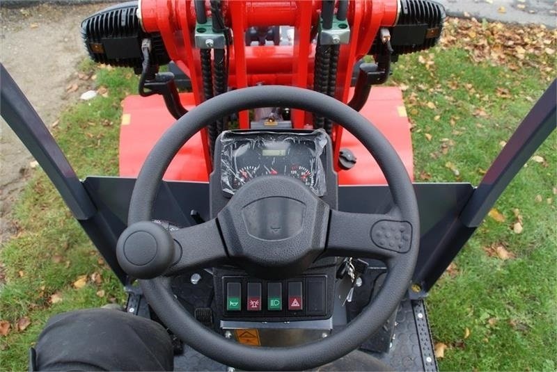 Kompaktlader του τύπου Sonstige 1026 LX Incl skovl og pallegafler, Gebrauchtmaschine σε Ringe (Φωτογραφία 5)