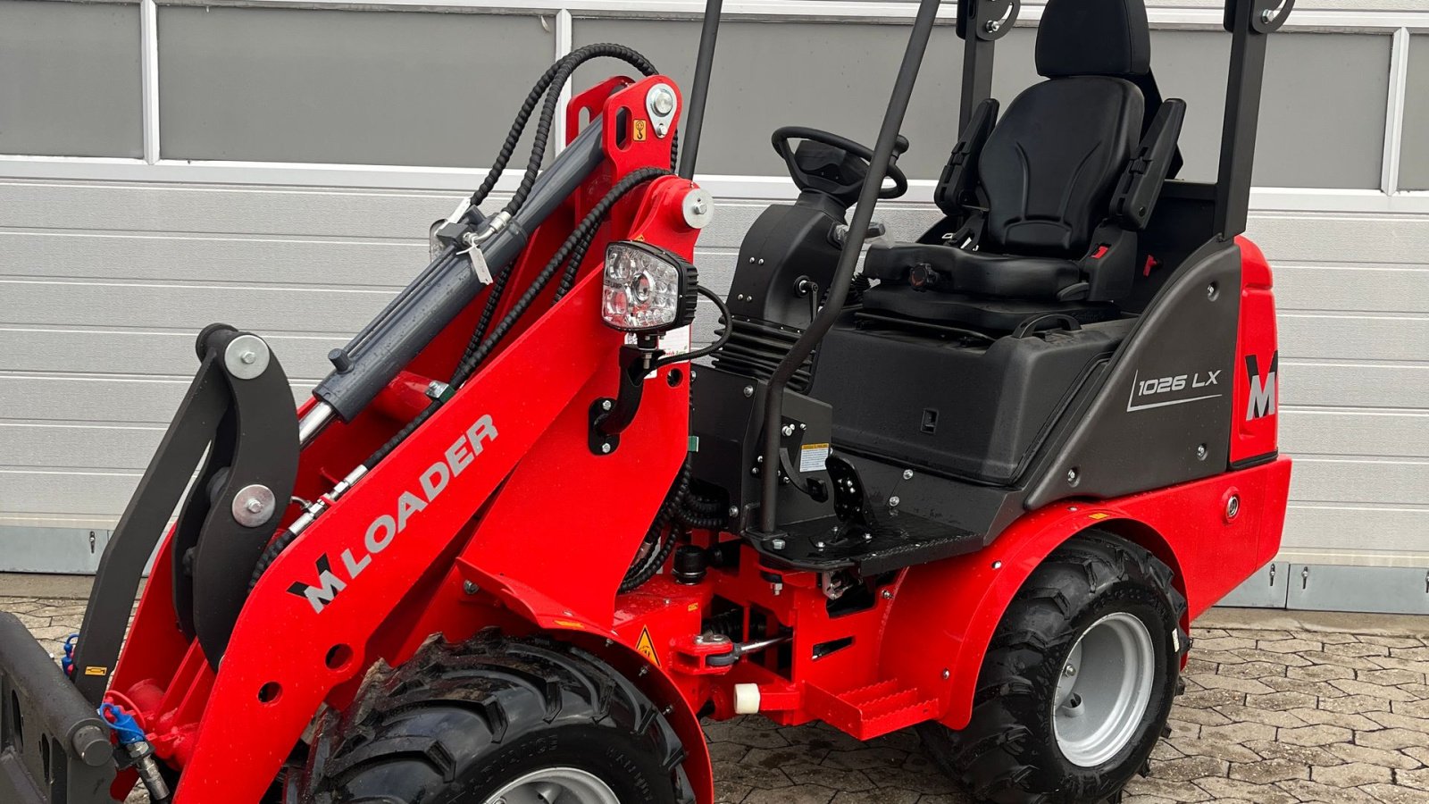 Kompaktlader of the type Sonstige 1026 LX, Gebrauchtmaschine in Mern (Picture 1)