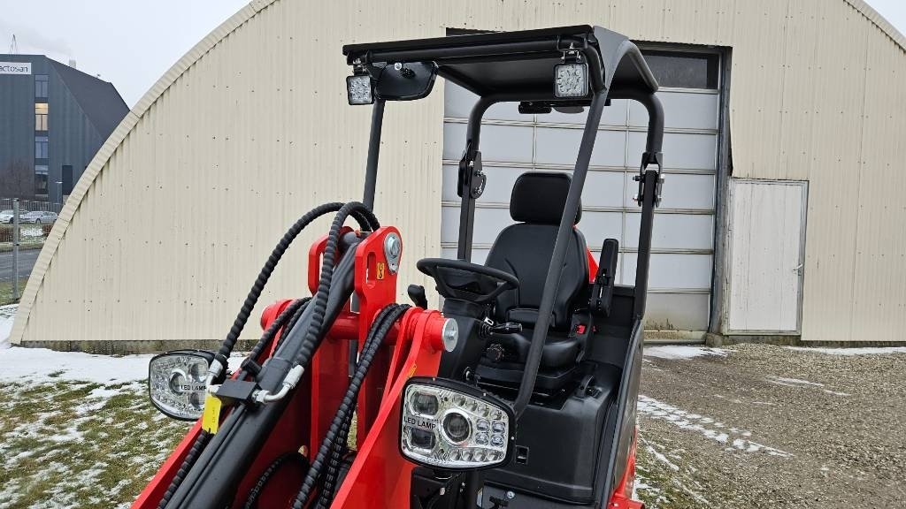 Kompaktlader van het type Sonstige 1026LX, Gebrauchtmaschine in Ringe (Foto 9)