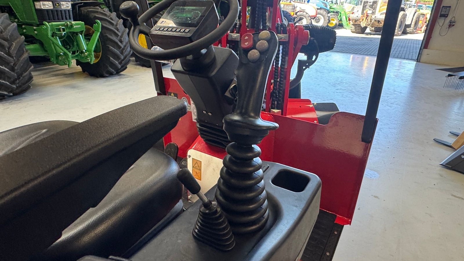 Kompaktlader typu Sonstige 1036LX FABRIKSNY MED SKOVL OG PALLEGAFLER! ÆGTE BESTSELLER!, Gebrauchtmaschine v Nørager (Obrázek 9)