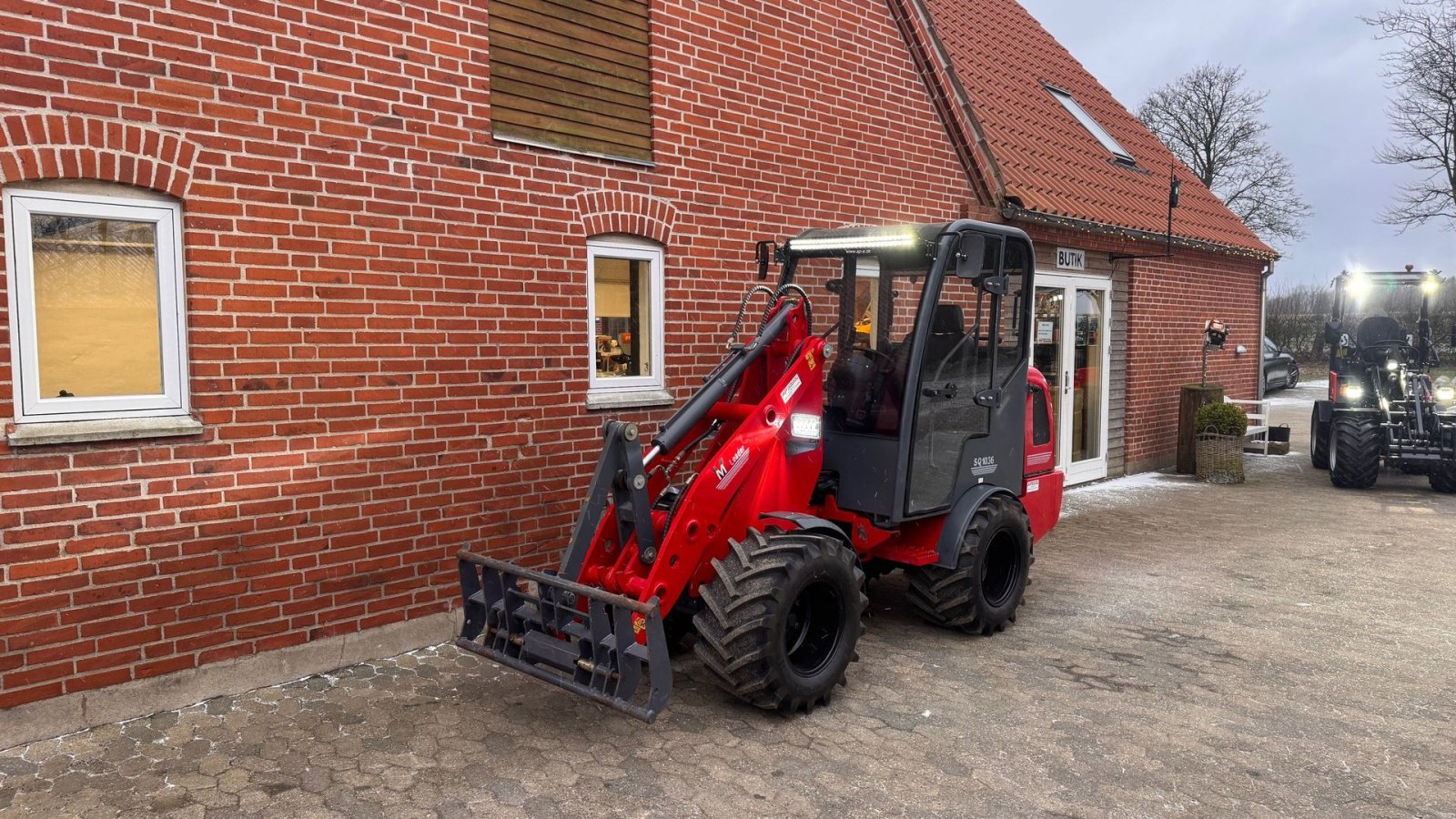 Kompaktlader tipa Sonstige 1036LXC m/lukket kabine 1036, Gebrauchtmaschine u Gedved (Slika 5)