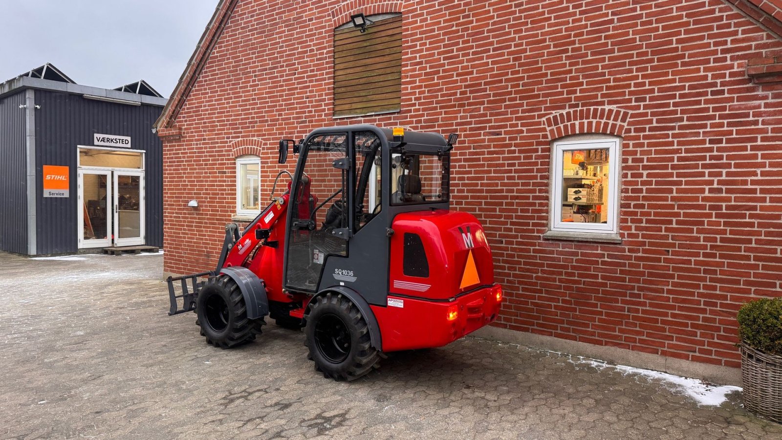 Kompaktlader tipa Sonstige 1036LXC m/lukket kabine 1036, Gebrauchtmaschine u Gedved (Slika 8)