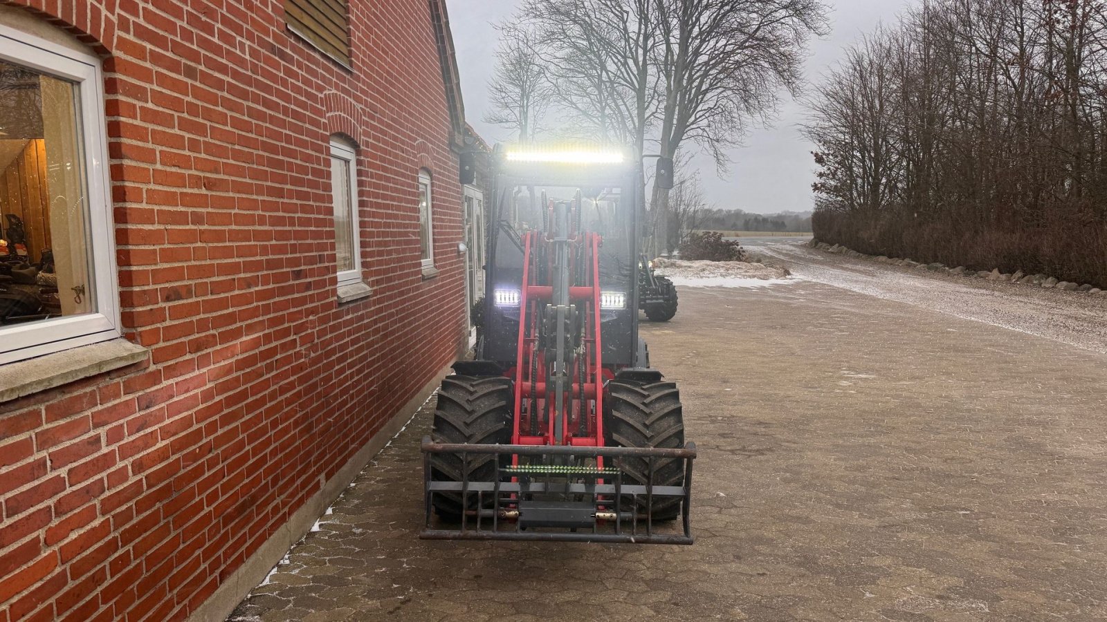 Kompaktlader tipa Sonstige 1036LXC m/lukket kabine 1036, Gebrauchtmaschine u Gedved (Slika 10)