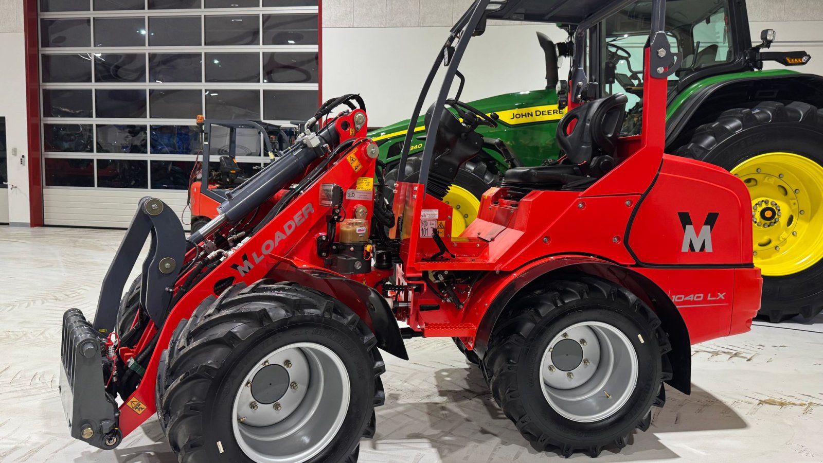 Kompaktlader of the type Sonstige 1040 LX KUN 125 TIMER OG CENTRALSMØRING!, Gebrauchtmaschine in Nørager (Picture 2)