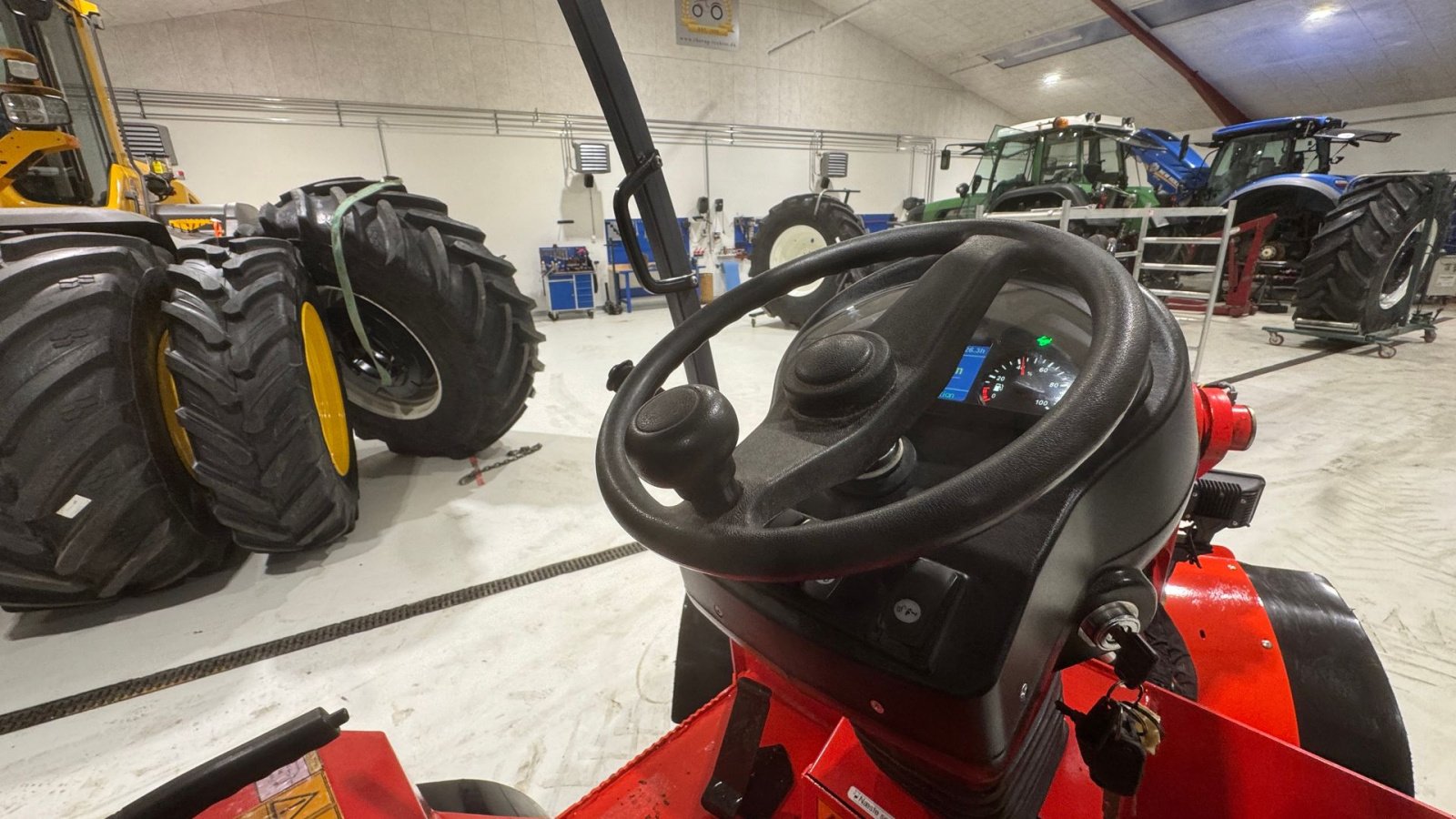 Kompaktlader of the type Sonstige 1040 LX KUN 125 TIMER OG CENTRALSMØRING!, Gebrauchtmaschine in Nørager (Picture 15)