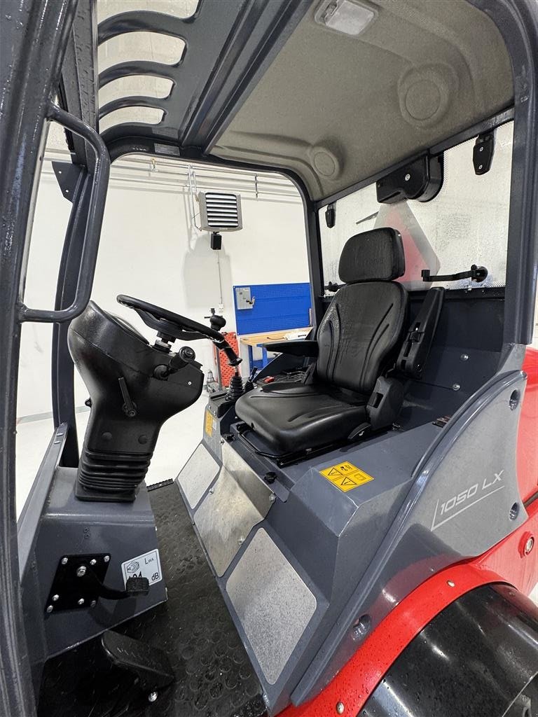 Kompaktlader des Typs Sonstige 1050 LX FABRIKSNY MED SKOVL OG PALLEGAFLER!, Gebrauchtmaschine in Nørager (Bild 17)