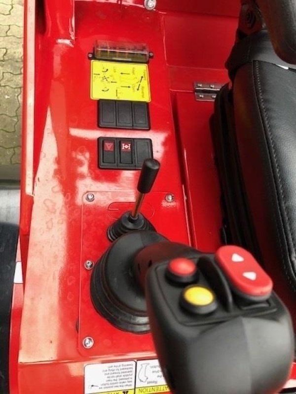 Kompaktlader des Typs Sonstige 1050LXC-T TELESCOPIC m/lukket kabine, Gebrauchtmaschine in Vinderup (Bild 6)