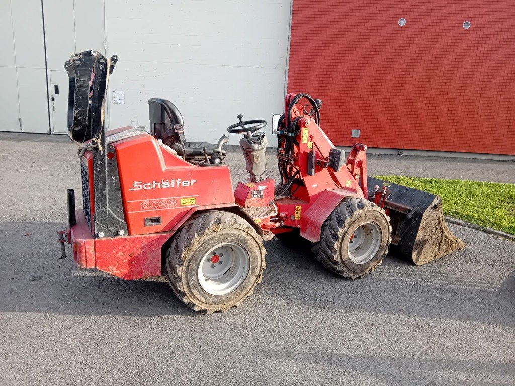 Kompaktlader of the type Sonstige 2033, Gebrauchtmaschine in Altendorf (Picture 2)