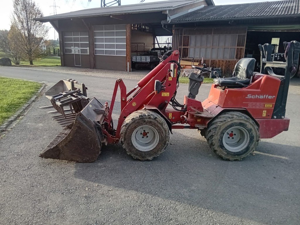 Kompaktlader of the type Sonstige 2033, Gebrauchtmaschine in Altendorf (Picture 1)