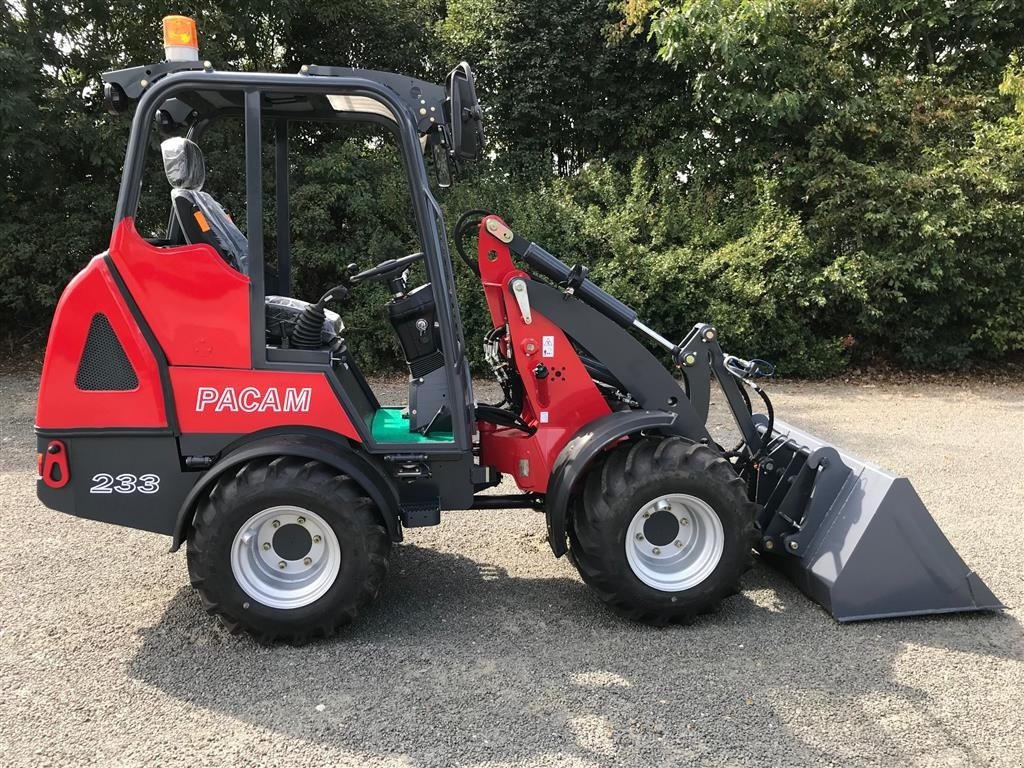 Kompaktlader of the type Sonstige 3025, Gebrauchtmaschine in Herning (Picture 2)