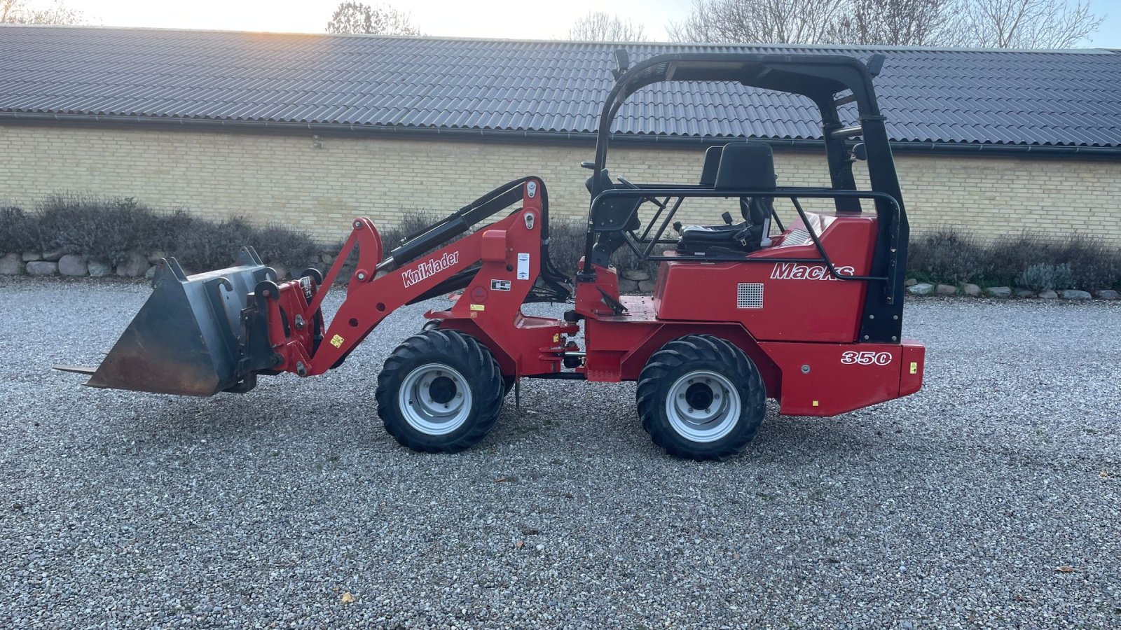 Kompaktlader типа Sonstige 350, Gebrauchtmaschine в Slagelse (Фотография 5)