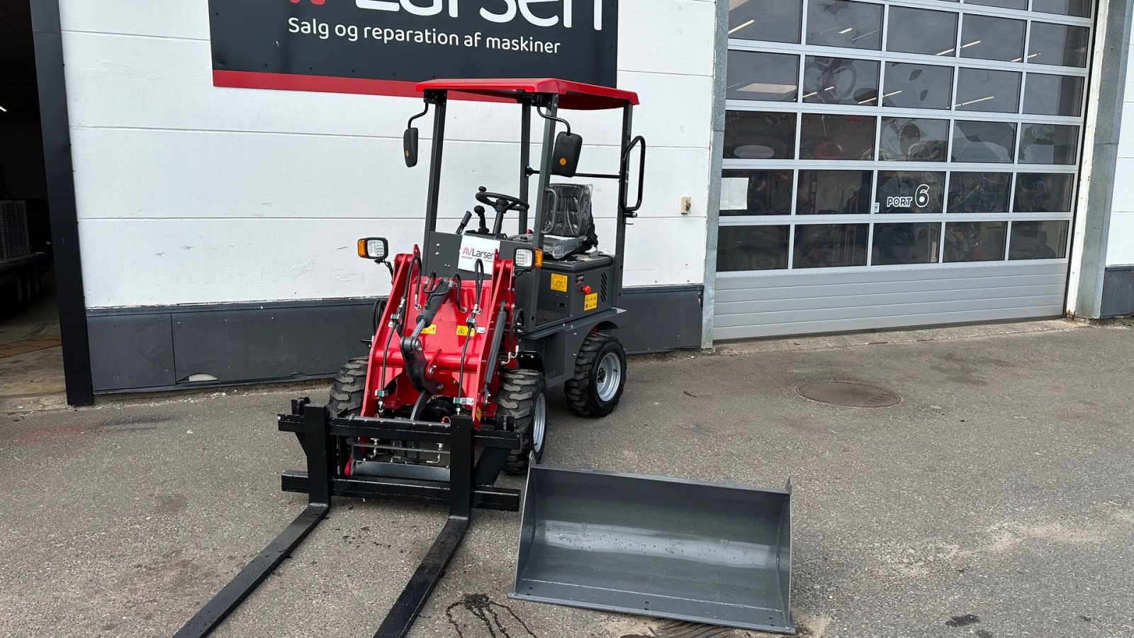 Kompaktlader of the type Sonstige 805E Elektrisk minilæsser med lithium batterier. Inkl. Skovl og pallegafler, Gebrauchtmaschine in Dronninglund (Picture 3)