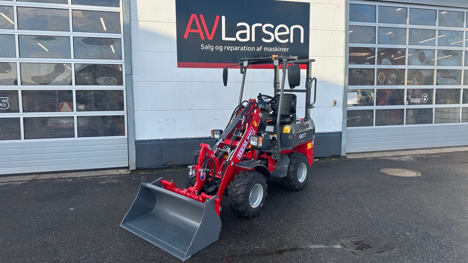 Kompaktlader del tipo Sonstige 807, Gebrauchtmaschine In Dronninglund (Immagine 1)