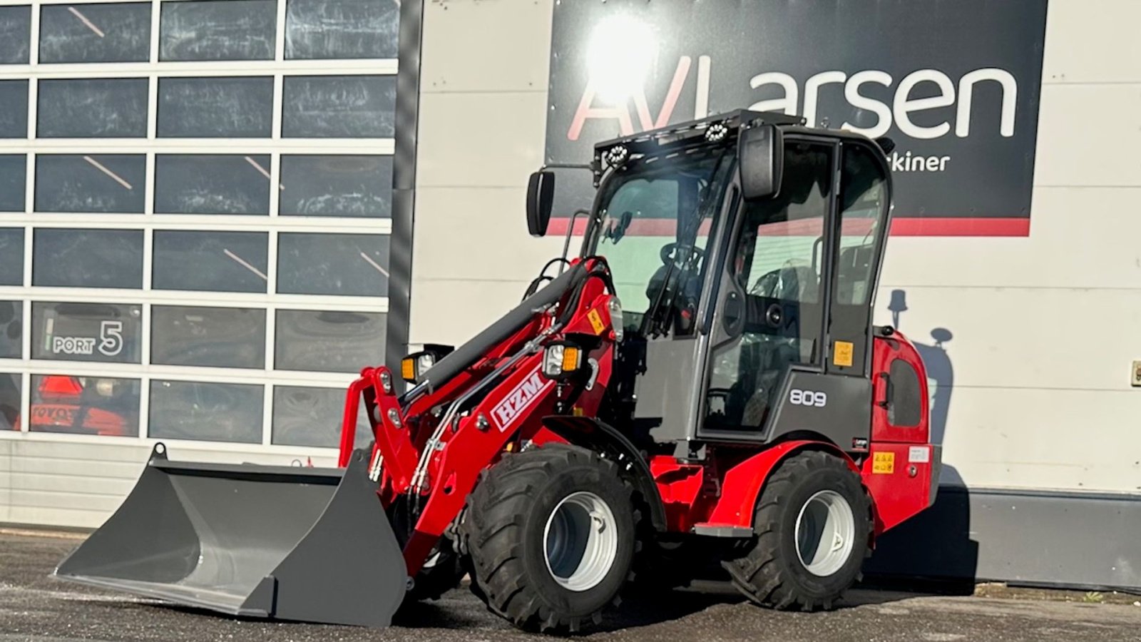 Kompaktlader типа Sonstige 809, Gebrauchtmaschine в Dronninglund (Фотография 2)