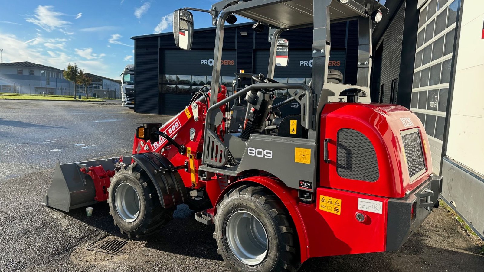 Kompaktlader типа Sonstige 809, Gebrauchtmaschine в Dronninglund (Фотография 4)