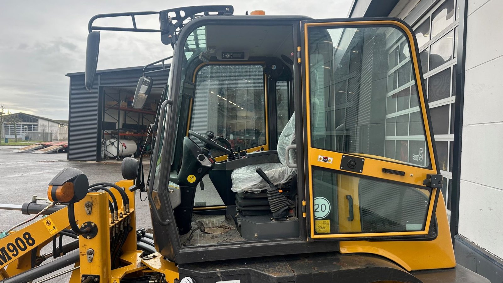 Kompaktlader of the type Sonstige 908, Gebrauchtmaschine in Dronninglund (Picture 5)