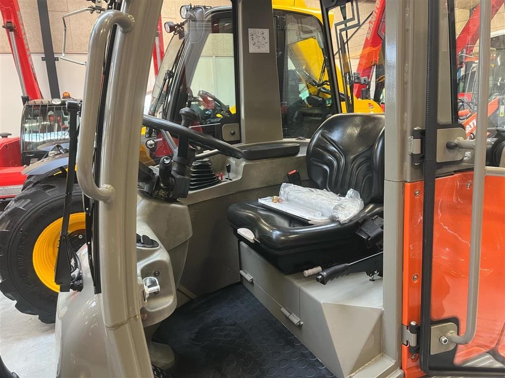 Kompaktlader of the type Sonstige AR 320, Gebrauchtmaschine in Mariager (Picture 9)